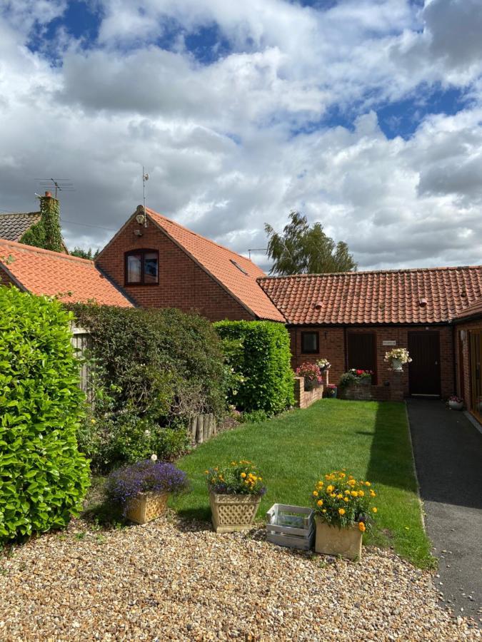 Willow Tree Cottages Newark upon Trent Exterior foto
