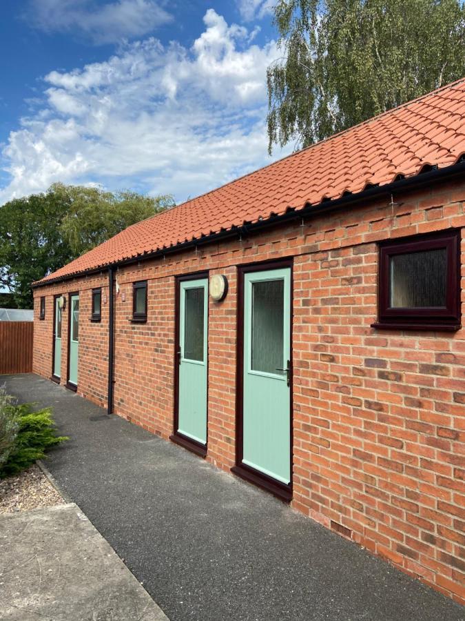 Willow Tree Cottages Newark upon Trent Exterior foto